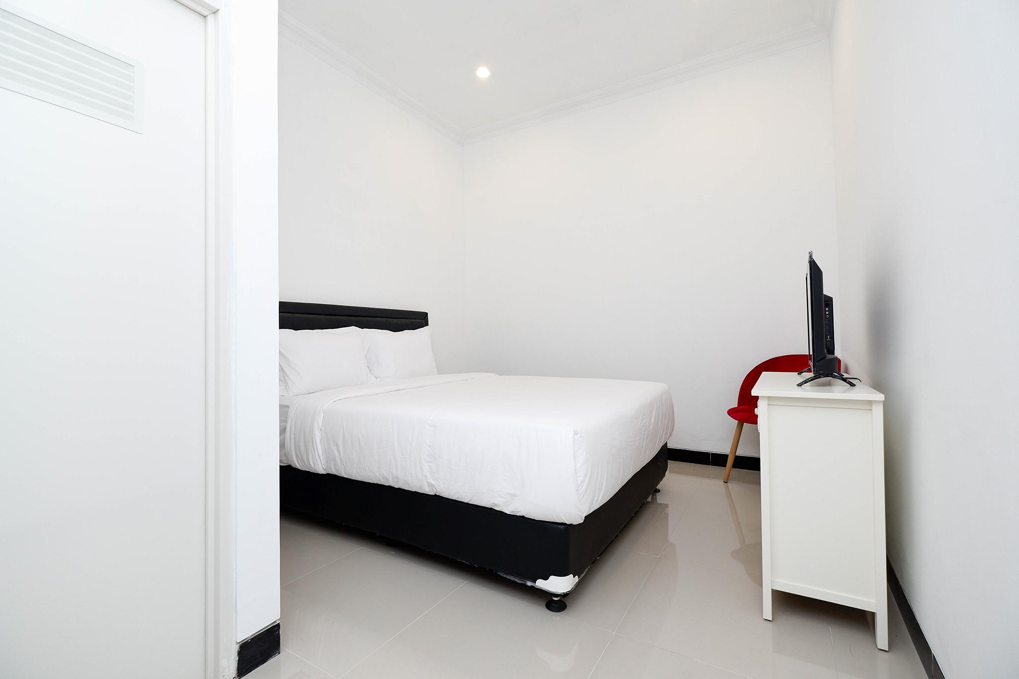 Oyo 1611 Four D'Home Surakarta  Exterior photo